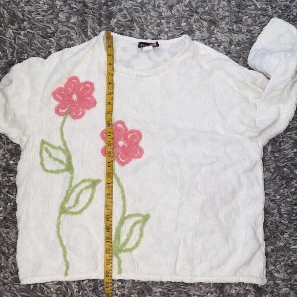 Vintage Floral Print Pullover Sweater - Picture 7 of 11